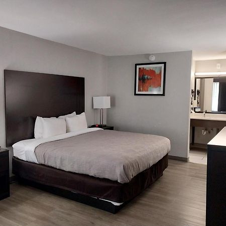 בריסטול Quality Inn מראה חיצוני תמונה