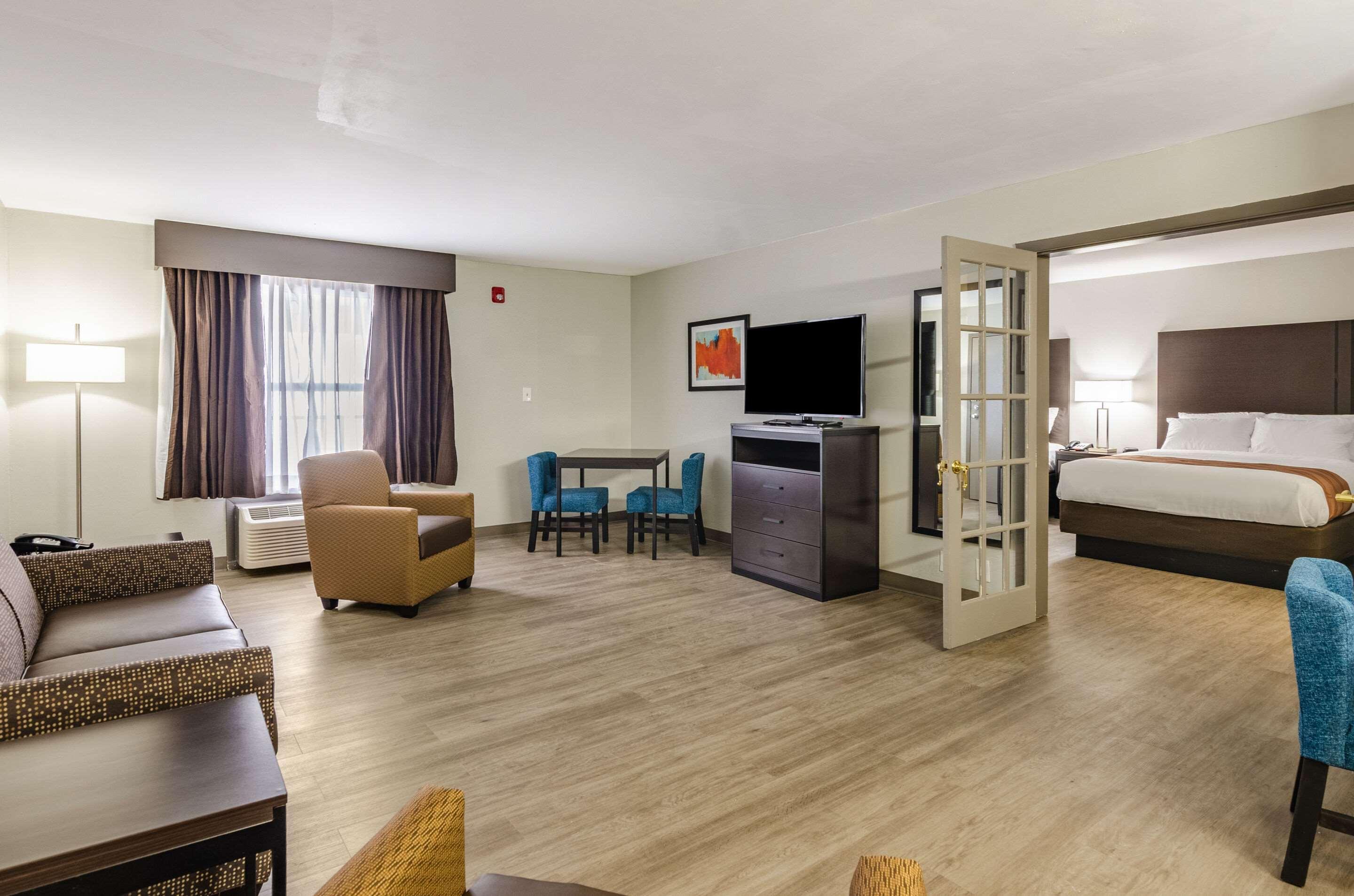 בריסטול Quality Inn מראה חיצוני תמונה