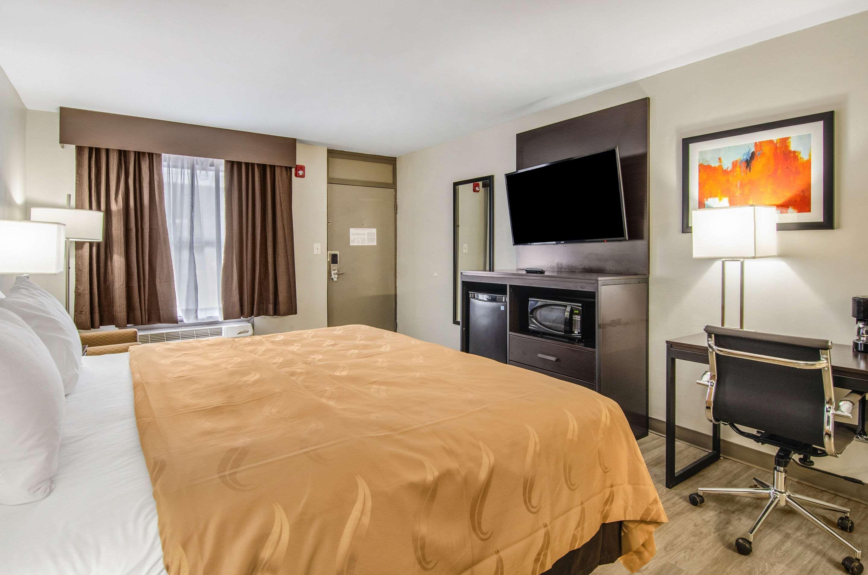 בריסטול Quality Inn מראה חיצוני תמונה
