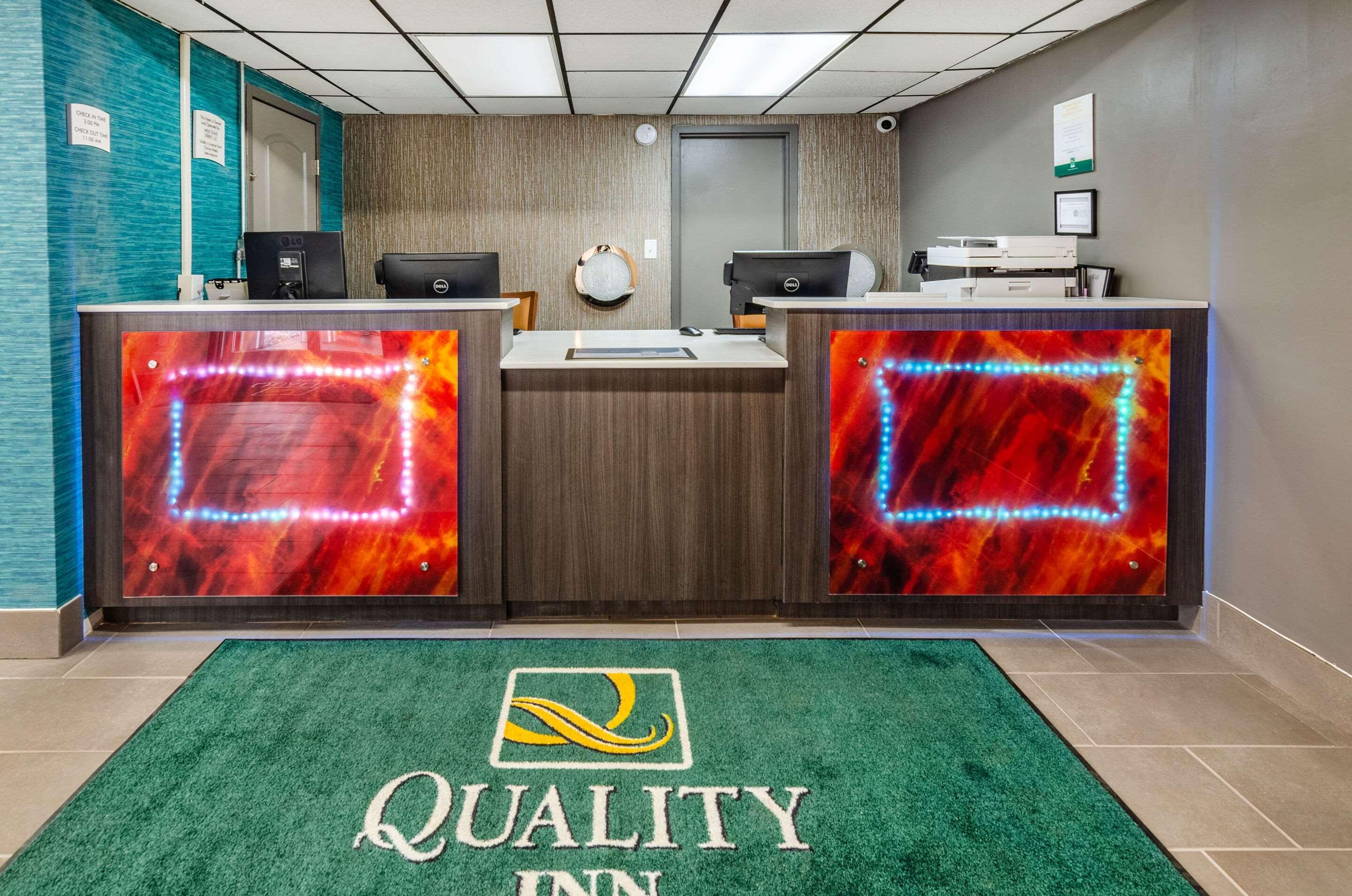 בריסטול Quality Inn מראה חיצוני תמונה